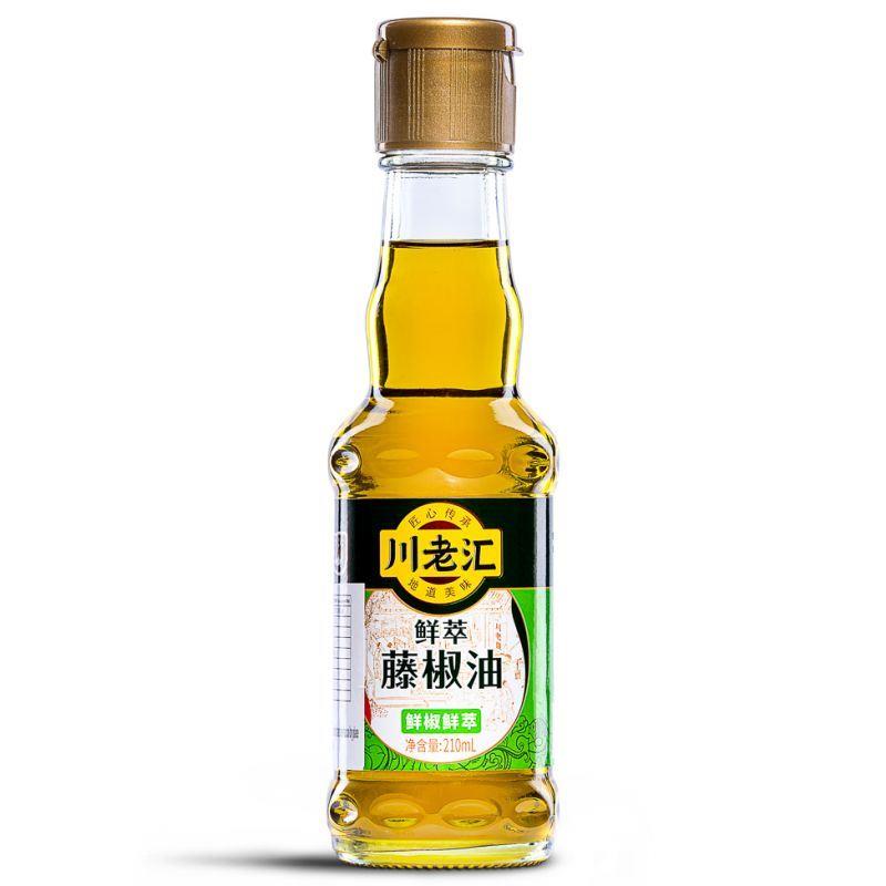 (Case) Chuan Lao Hui Green Sichuan Peppercorn Oil 川老匯 鮮萃藤椒油 210ml*24